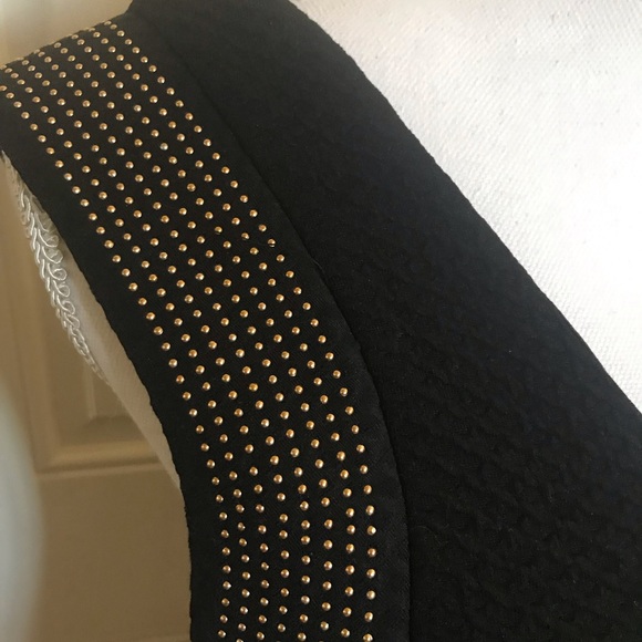 Black dress - Picture 4 of 7